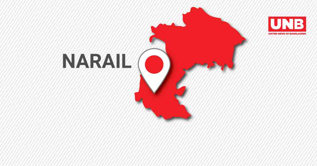 trawler capsize , Narail , rescue drive , Fire Service’s diver team , Missing