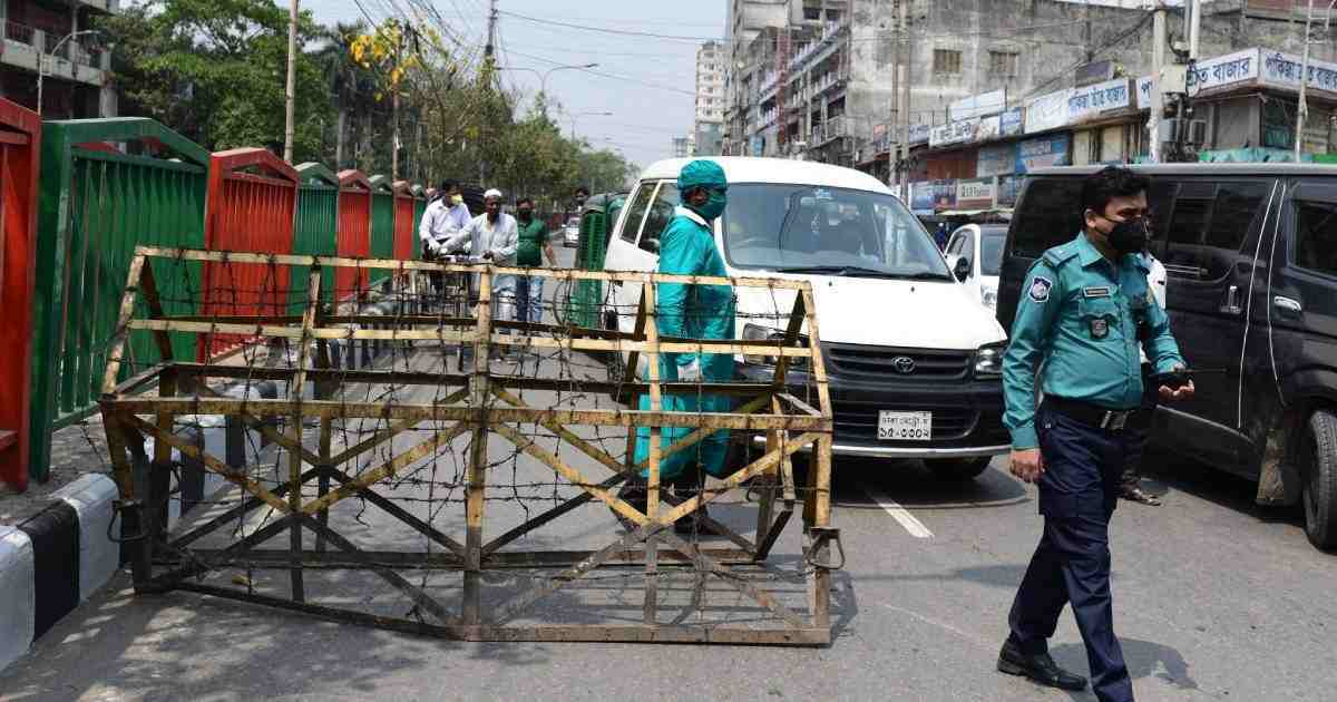 coronavirus , coronavirus outbreak , coronavirus pandemic , Covid 19 situation in Bangladesh , policemen infected in Bangladesh , COVID 19 , Policemen in isolation