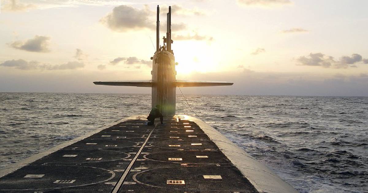 nuclear arsenal , nuclear weapon , submarine arsenal , U.S. military