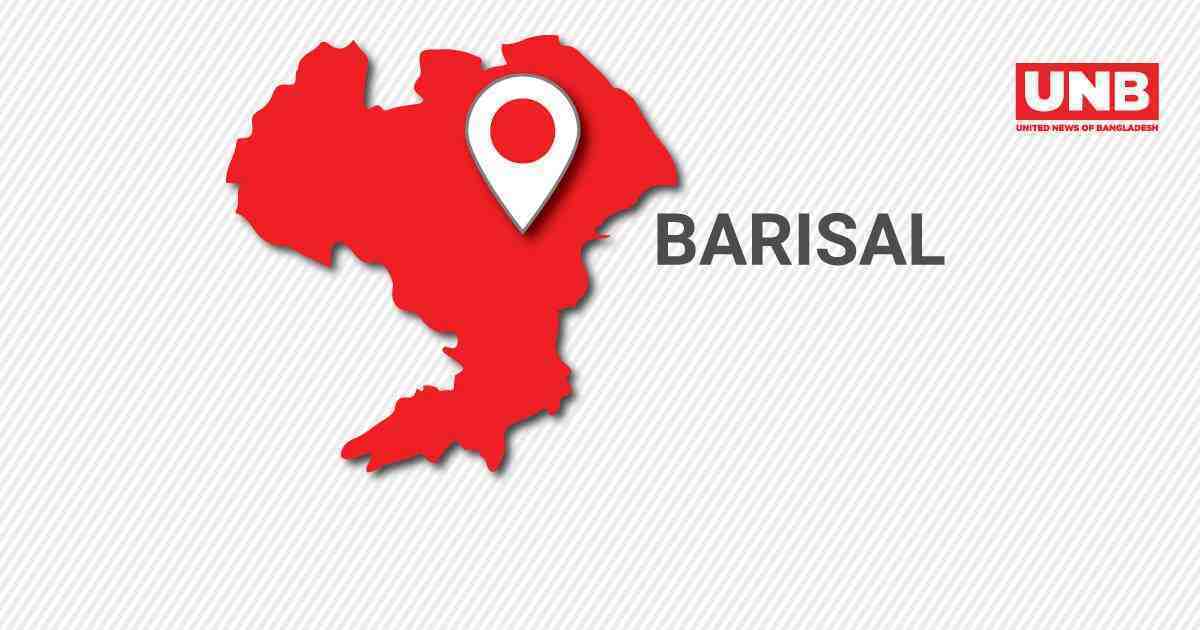 Man hacked to death , Kotwali Model Police Station , auto-rickshaw driver killed , Barishal , murder over land dispute , land dispute , Barishal murder