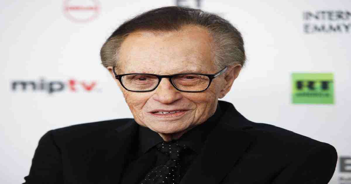 Report: Talk show host Larry King in hospital with COVID-19