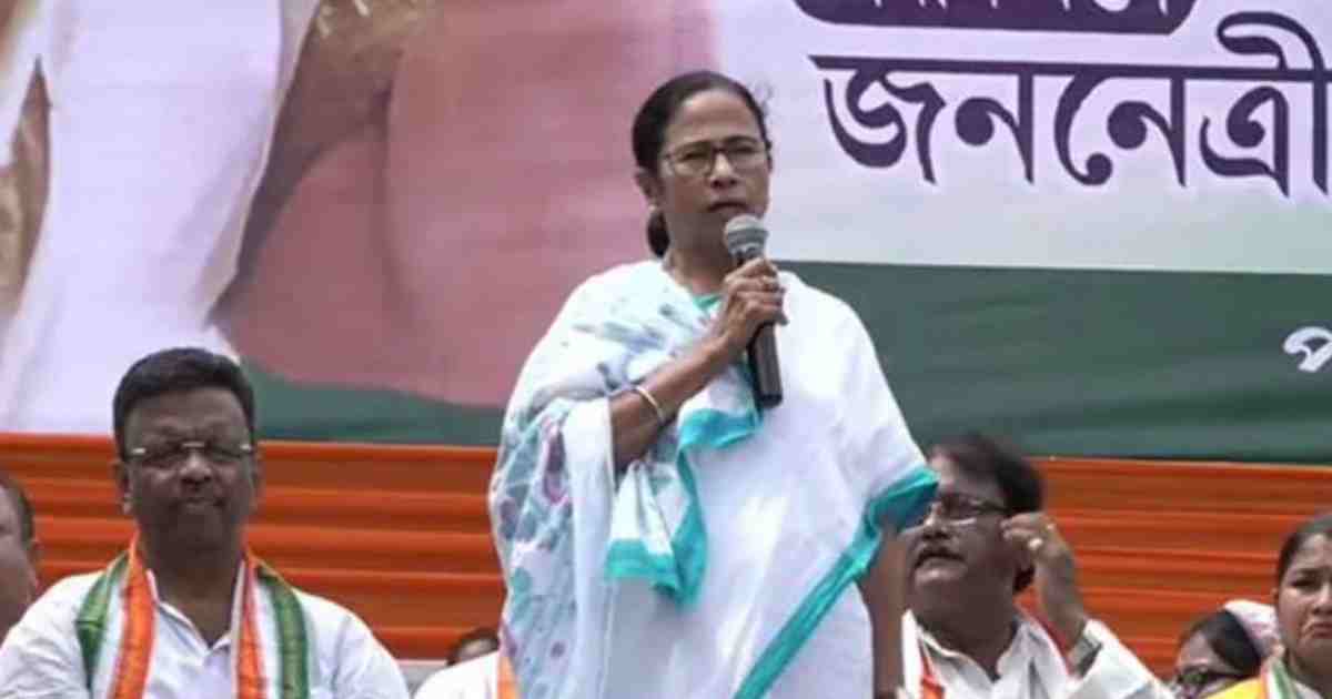 Mamata Banerjee , Bengal Chief Minister , India , Attack , Trinamool Congress party , West Bengal's Chief Minister , Indian state of West Bengal , Mamata injured in an attack , Bengal CM Mamata , Mamata Banerjee injured