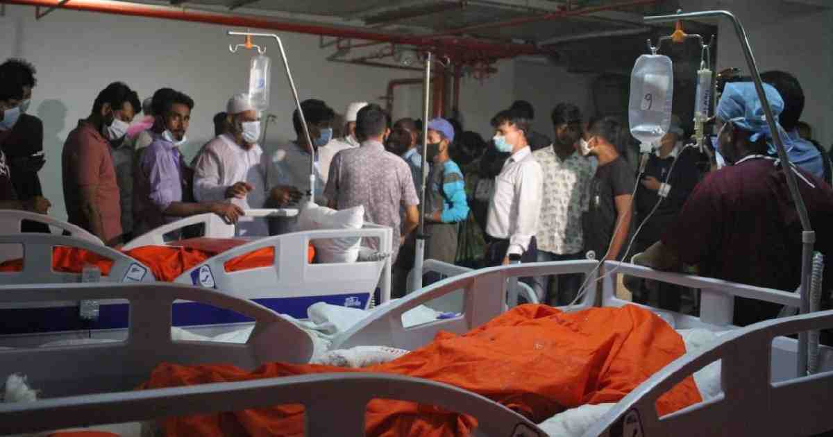 mosque blast , bail , Titas Gas , Titas Gas Transmission and Distribution Company Ltd , Narayanganj , Narayanganj mosque blast , Titas officials get bail , suspended Titas officials