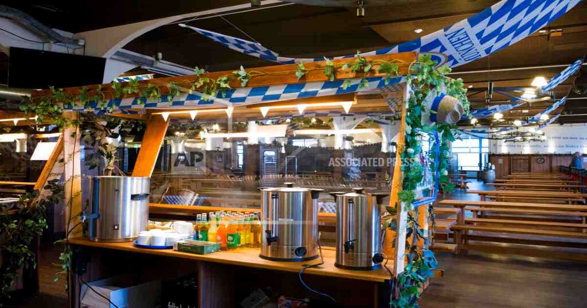 coronavirus , Kaspars Breidaks , coronavirus pandemic , Berlin restaurant opens for homeless , Berlin restaurant opens , Berlin