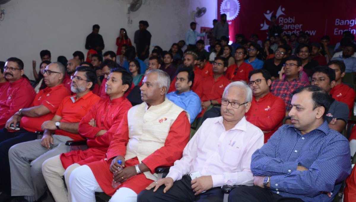 Robi career roadshow held in BUET