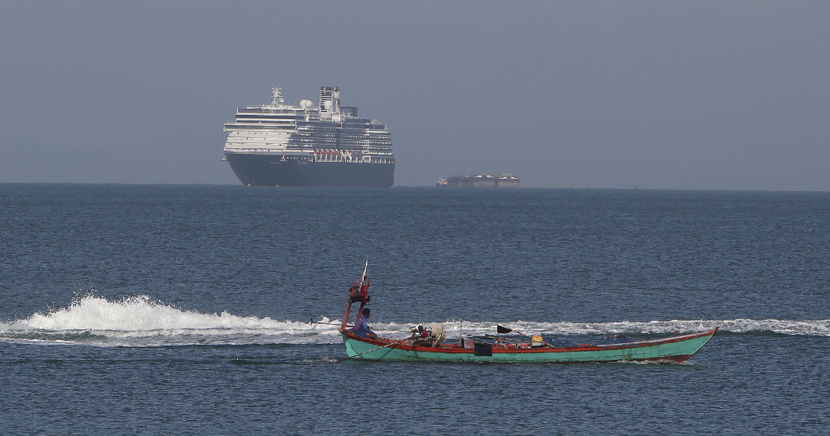 cruise ship , Cambodia , ports