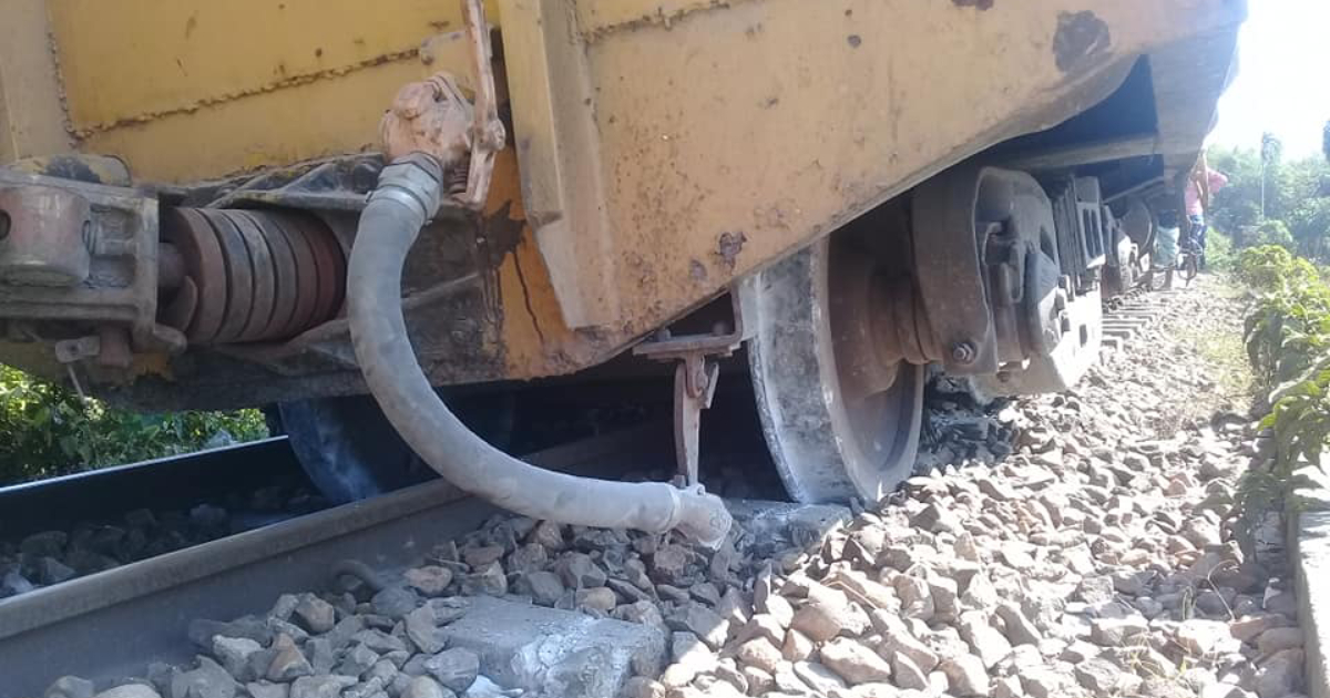 Sylhet , Derailment , train services , halts