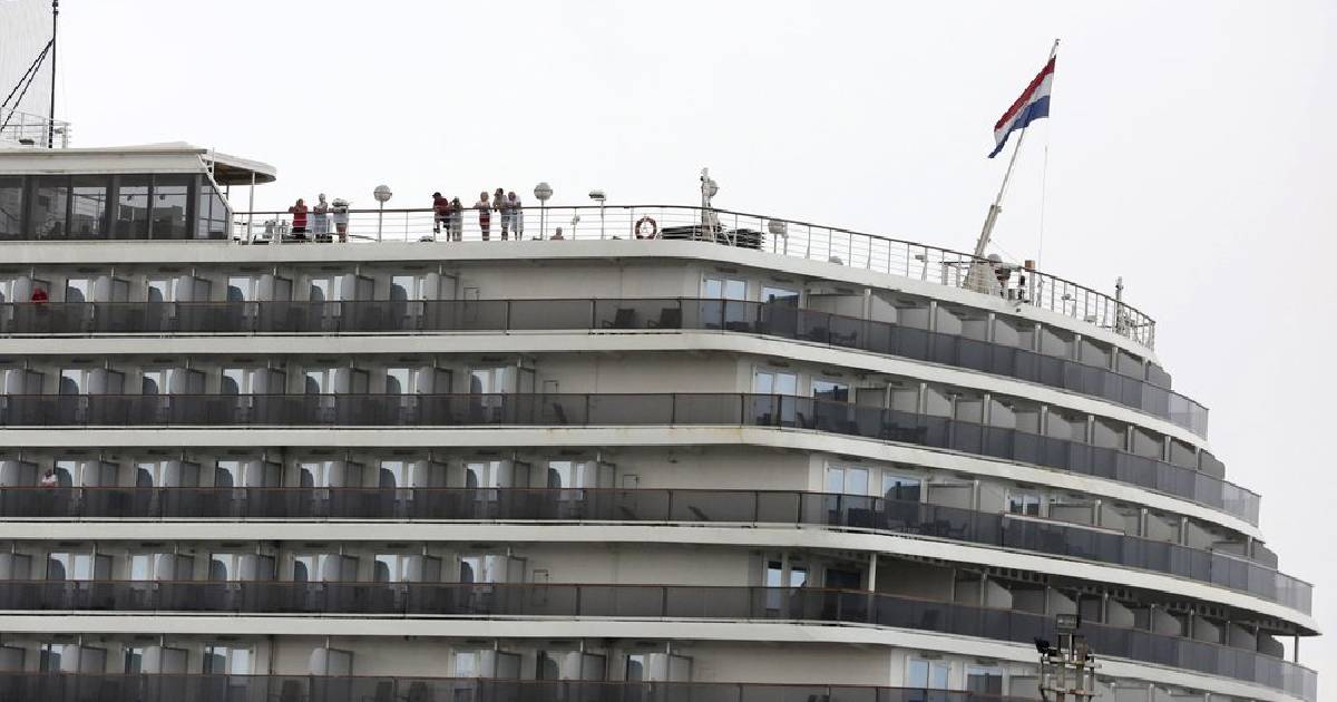 Cambodia's acceptance , Virus fears rise , cruise ship , virus , Cambodia