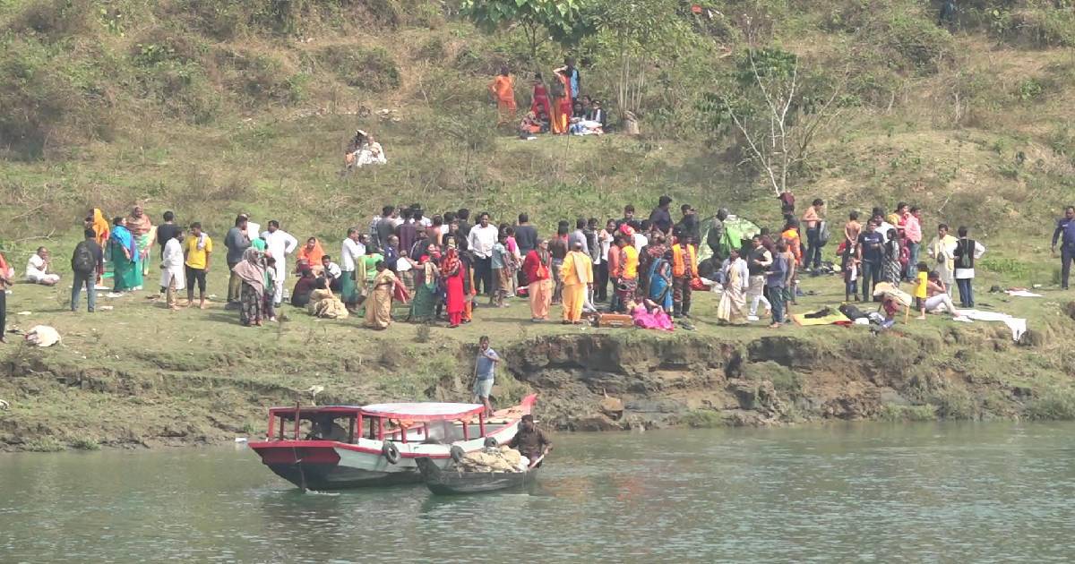 Kaptai boat capsize , Bodies of mother , son retrieved , Kaptai Lake