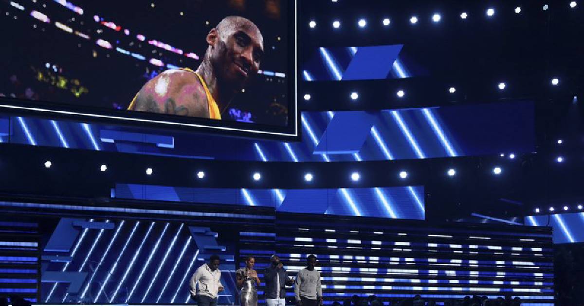 Grammy Awards , honor , Kobe Bryant , touching performance