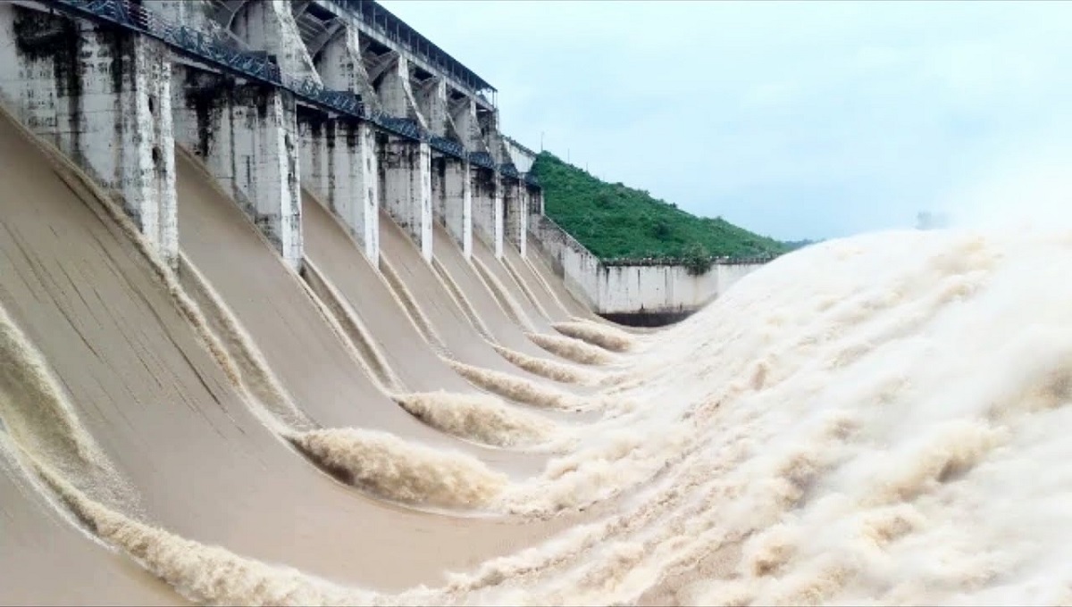 Farakka , India , Bangladesh