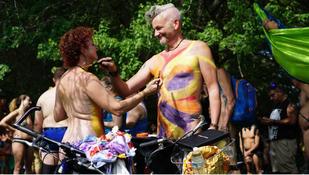 Philadelphia , Naked bikers