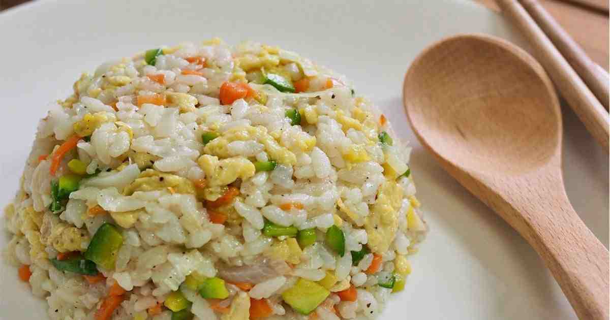 Fried egg rice