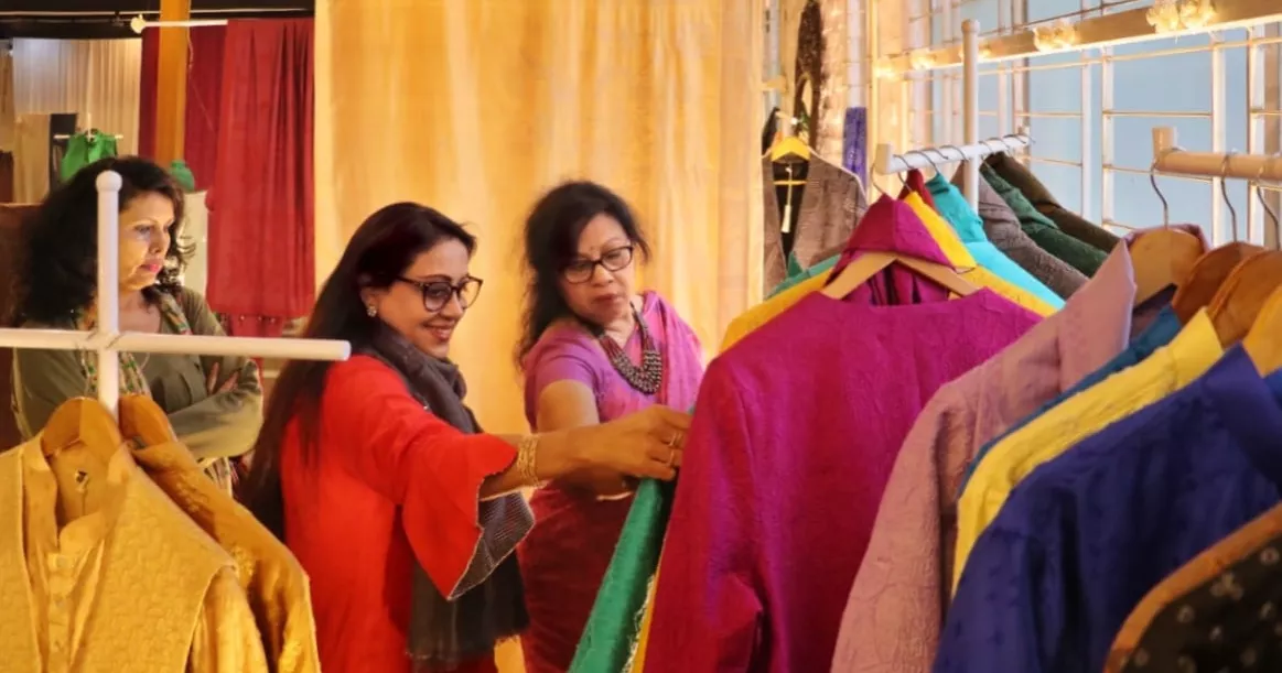 Majestic Silks of Bangladesh Exhibition by Maheen Khan: Fashion in silk gets the heritage touch