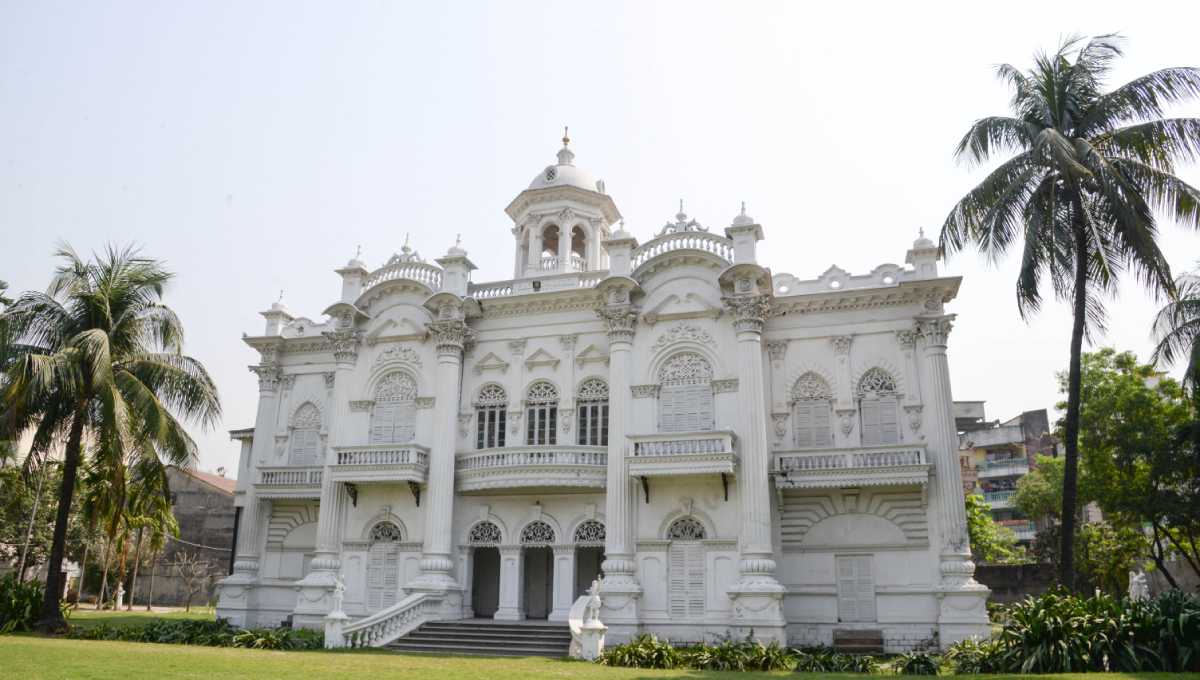 Govt buys historic Rose Garden mansion