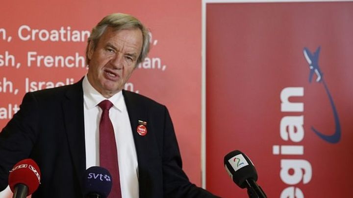 Norwegian Air chief , steps down
