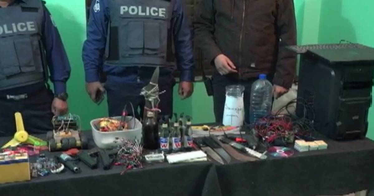 Ashulia Police Station , explosives , Neo-JMB , Woman , Militant Den , Savar , seized , Drive , Arrest