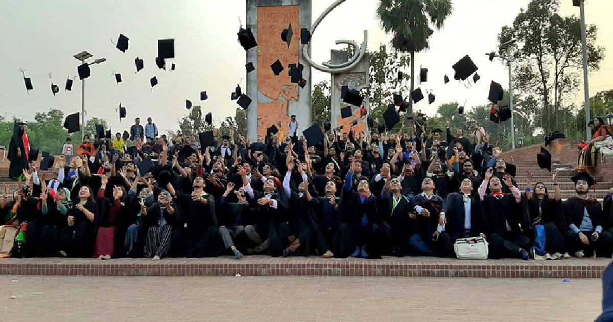first convocation , Comilla University (CoU) , University Grants Commission (UGC)