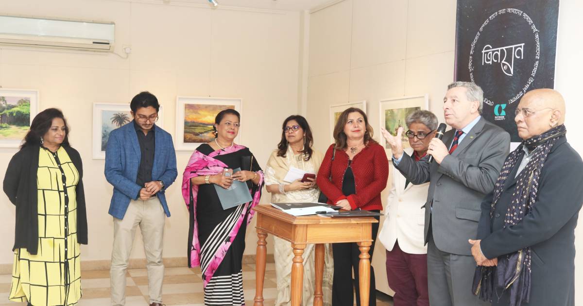 art exhibition , Gallery Cosmos , art , culture , group art exhibition , ‘Trinayan’ , Outdoor Community artists group
