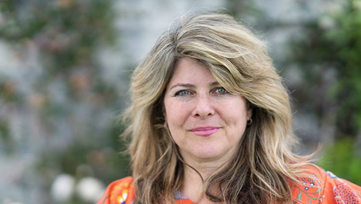 Naomi Wolf , Outrages , Book