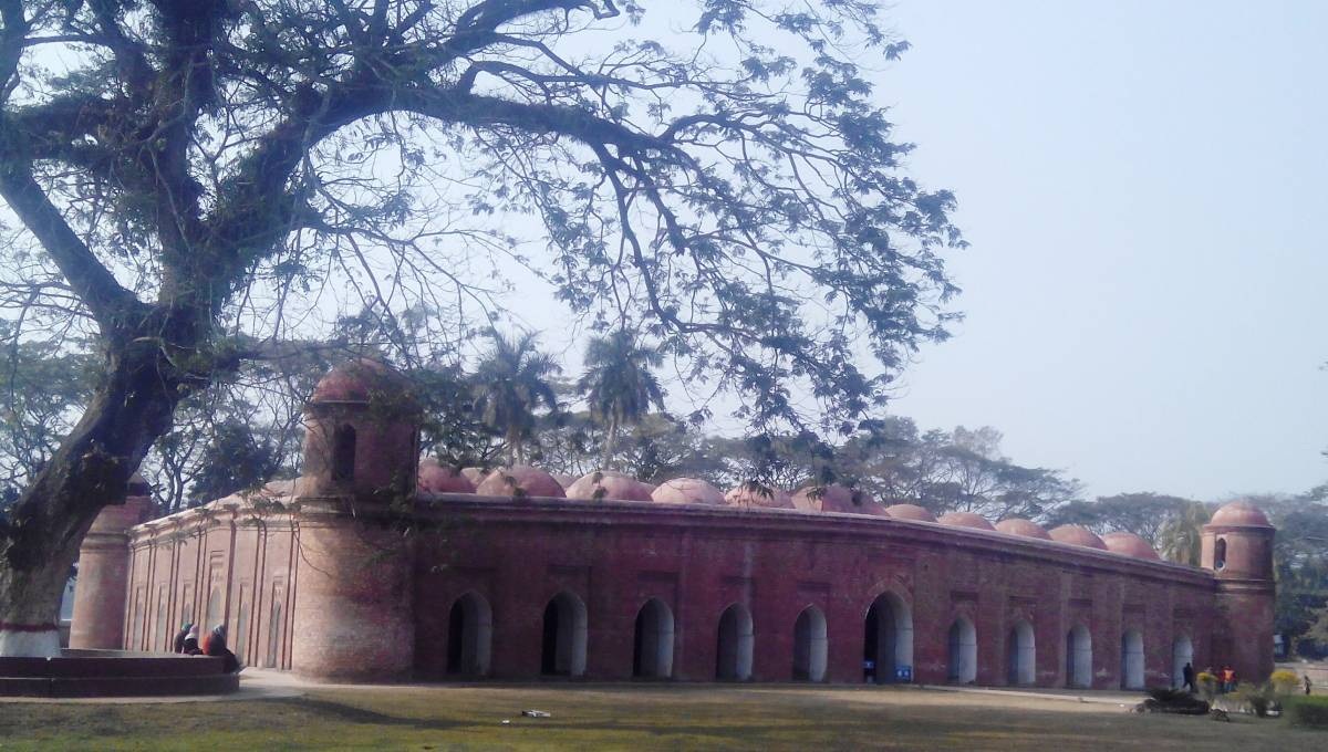 Shat Gambuj , Bangladesh , mosque