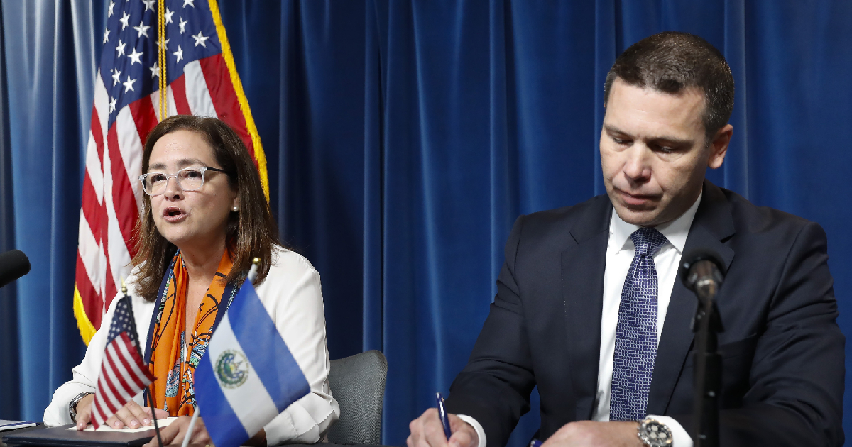 United States , Asylum seekers , El Salvador , Asylum