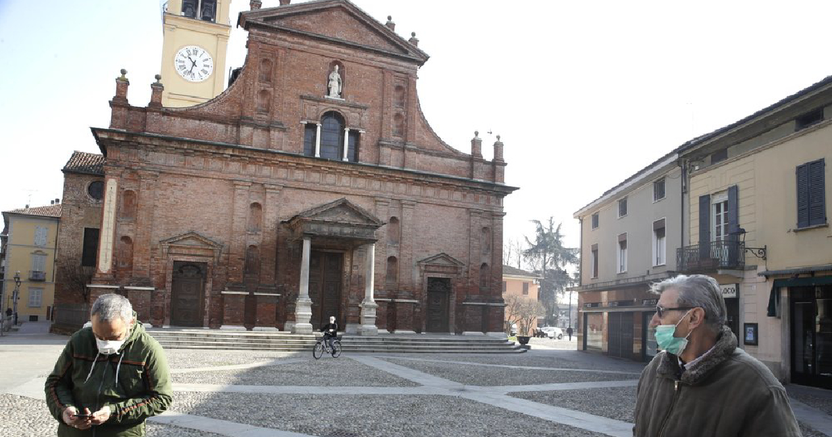 Three Serie A matches , virus deaths , suspended , Italy